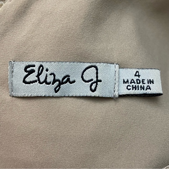 Eliza J Ruched Embellished Cocktail Dress Champagne Size 4 - Picture 8 of 8